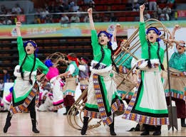 发生了什么？凤凰组合新年首秀 对手打了七分钟2-14落后退赛＂